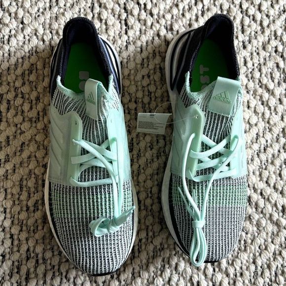 Adidas UltraBoost 19 Men\'s main image 4